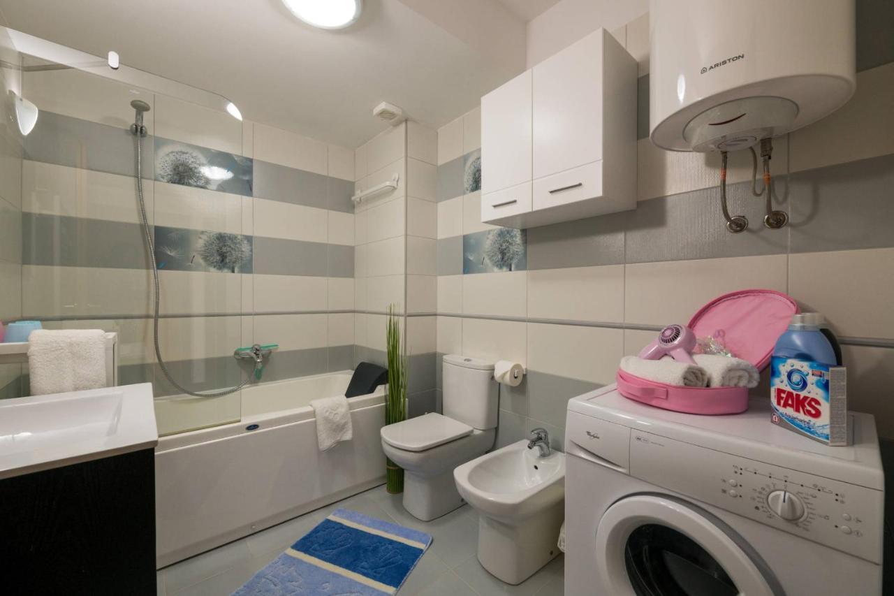 Apartment Carpe Diem เปรมันตูรา ภายนอก รูปภาพ
