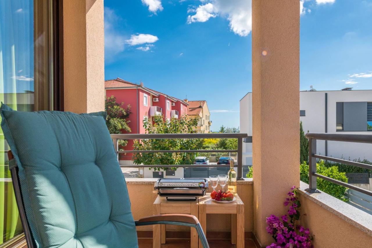 Apartment Carpe Diem เปรมันตูรา ภายนอก รูปภาพ