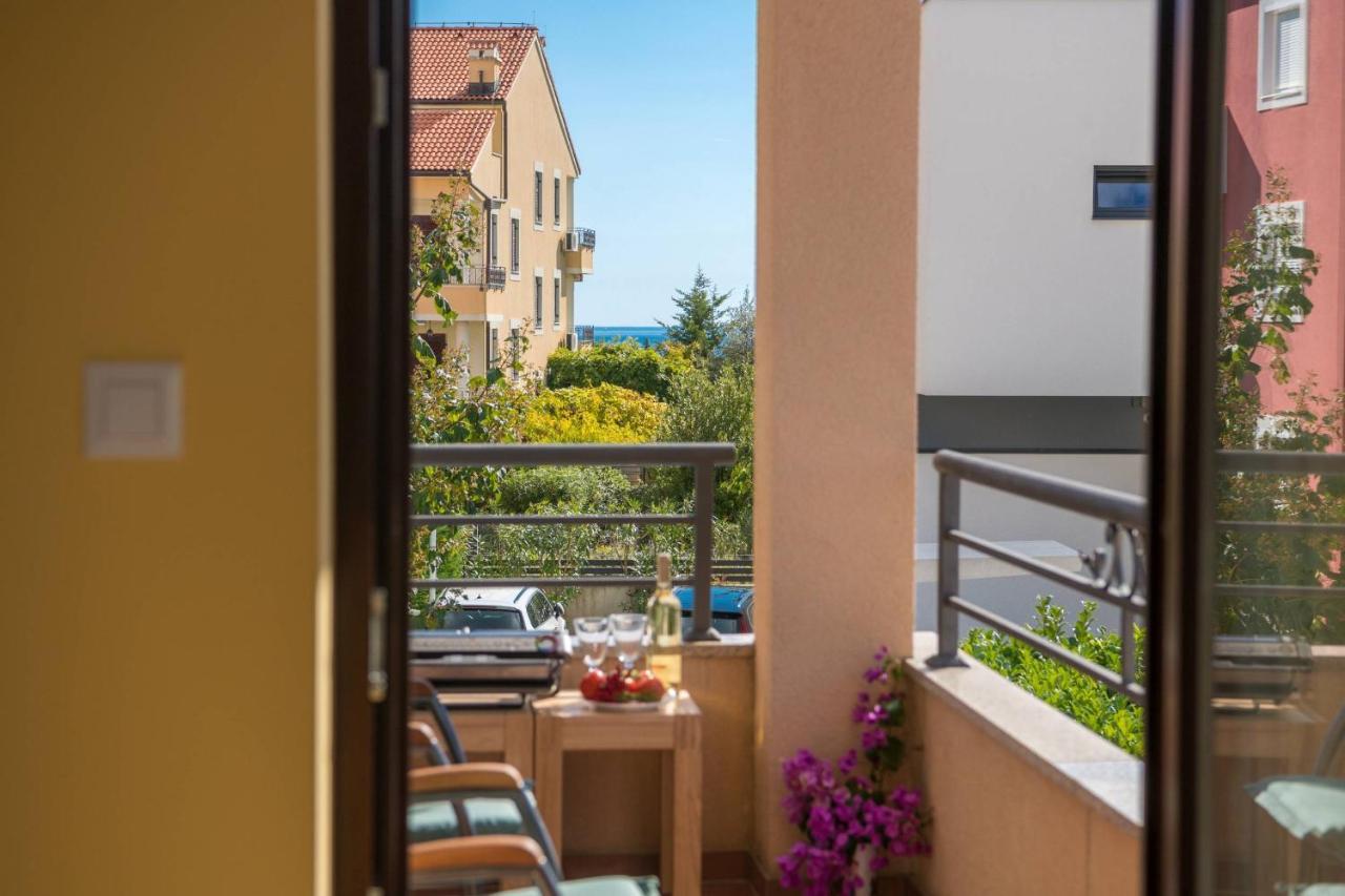 Apartment Carpe Diem เปรมันตูรา ภายนอก รูปภาพ