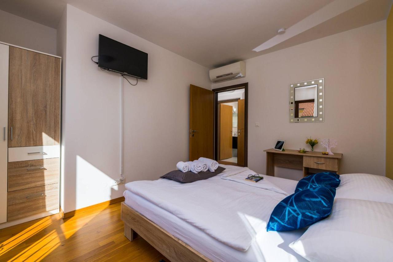 Apartment Carpe Diem เปรมันตูรา ภายนอก รูปภาพ