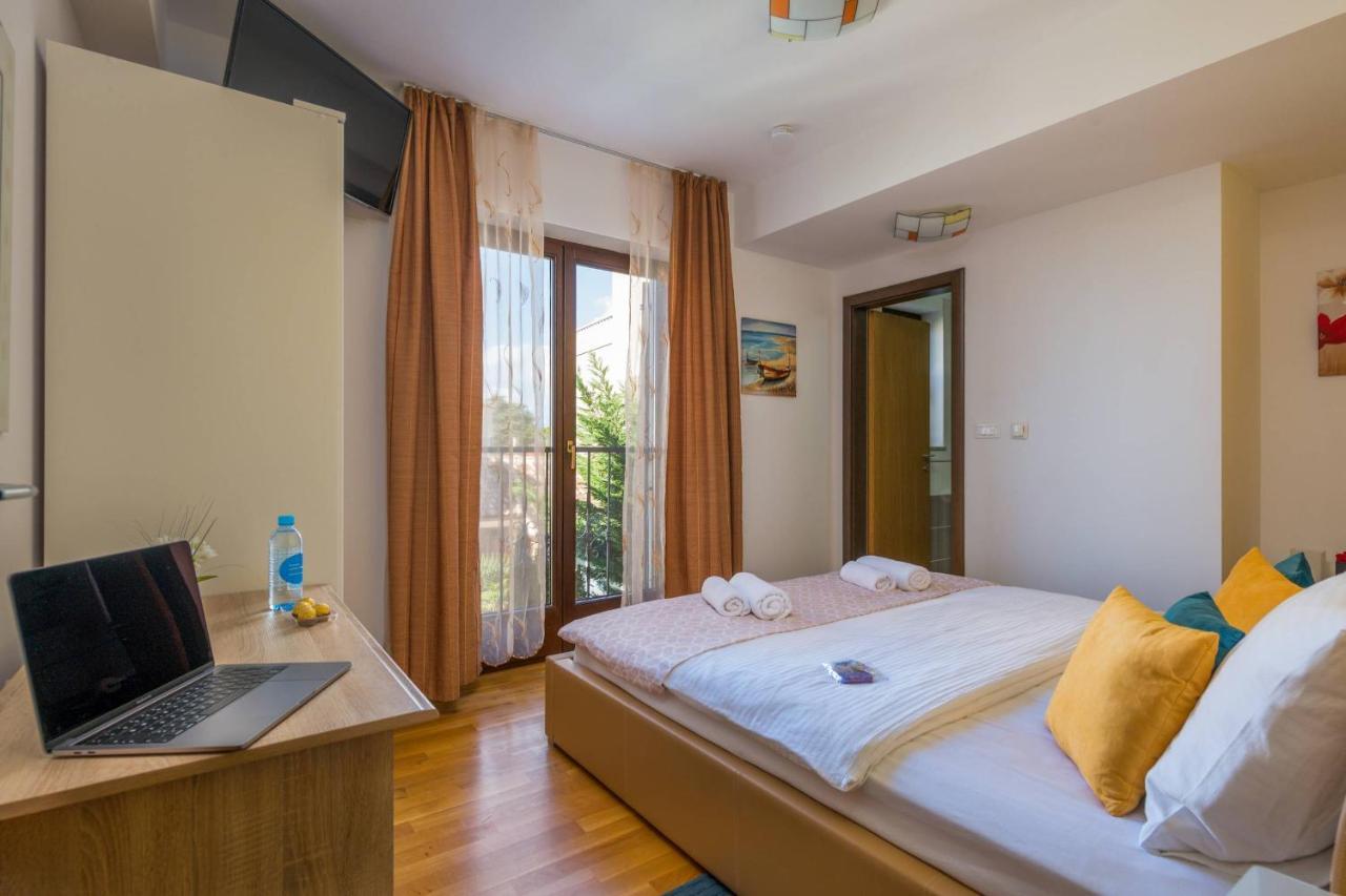 Apartment Carpe Diem เปรมันตูรา ภายนอก รูปภาพ
