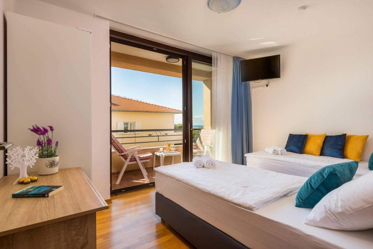 Apartment Carpe Diem เปรมันตูรา ภายนอก รูปภาพ